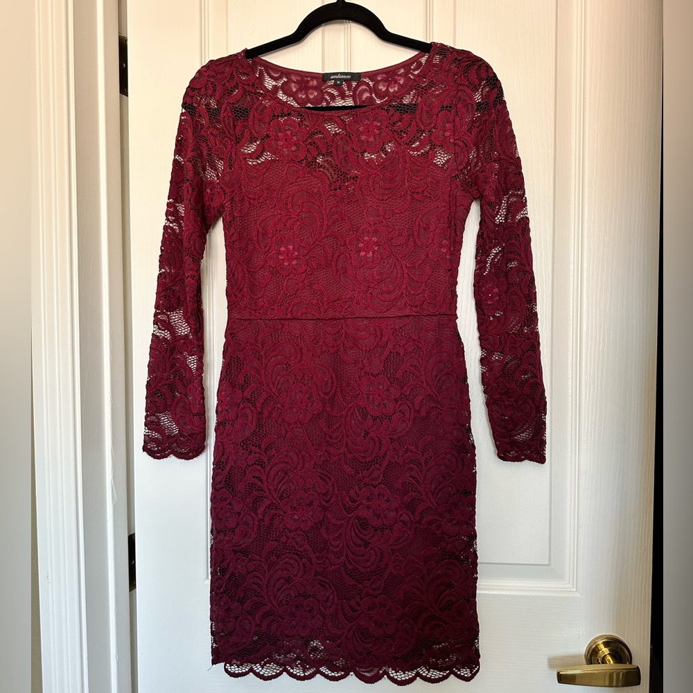 Burgundy lace women’s dress size M